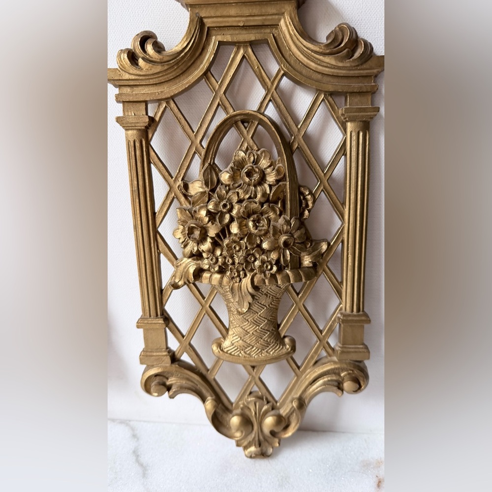 Elegant Gold Wall Decor Set vintage 1971 gold lattice wall plaques - Picture 4 of 11